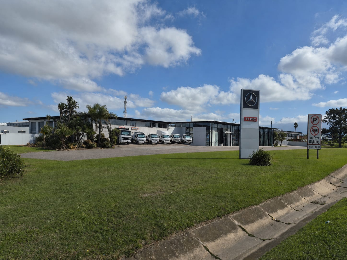 Stanmar Commercial Mercedes-Benz and Fuso Trucks